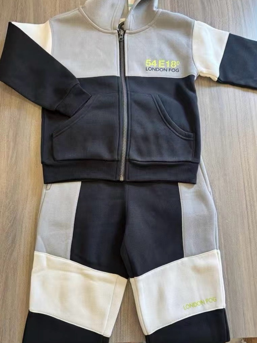 London Fog Black, Gray & White Colorblock Kids Shorts